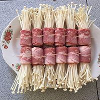 金针菇培根卷的做法图解3