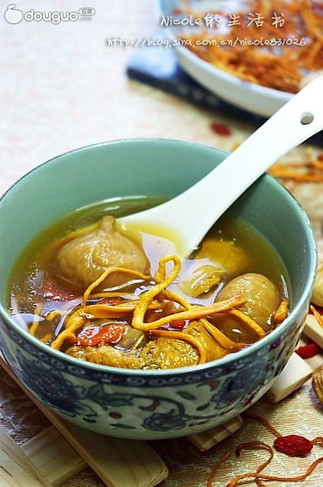 虫草无花果煲排骨