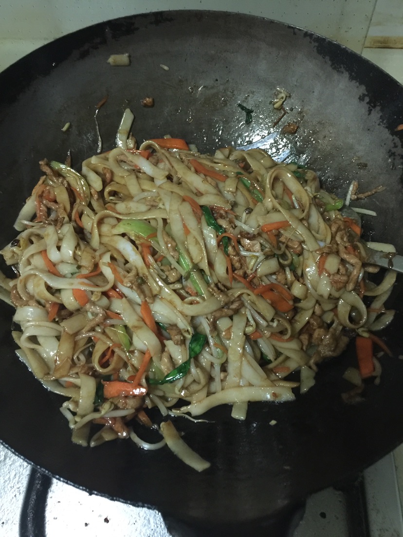 家常炒河粉的做法图解5