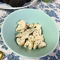 秒杀餐厅｜生酮奶油蘑菇鸡肉汤的做法图解3