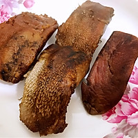 妈妈带来的美味——蒜苗炒腊猪舌的做法图解9