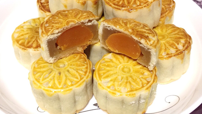 广式莲蓉蛋黄月饼