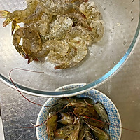 来蹭饭嘛？蒜香奶油虾仁意面做好啦！的做法图解1