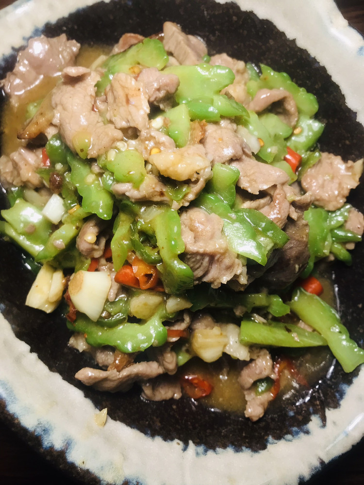 一点都不苦的苦瓜肉片的做法