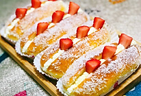 比面包店做的更好吃更健康的：草莓椰蓉奶油面包的做法