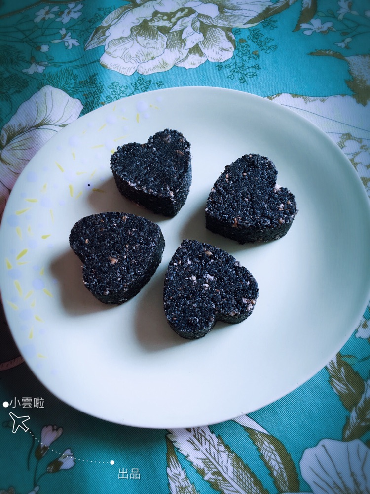 秘制芝麻核桃糕的做法图解8