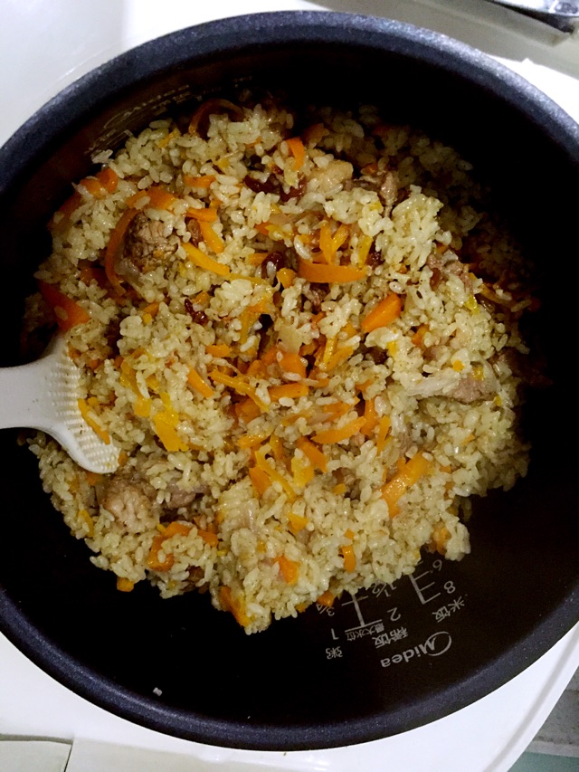 新疆羊肉抓饭的做法图解5