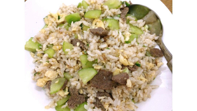 牛肉炒饭
