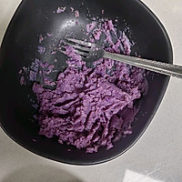 【宝宝辅食】紫薯蛋黄卷的做法图解1