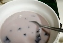 紫米紫薯奶茶的做法