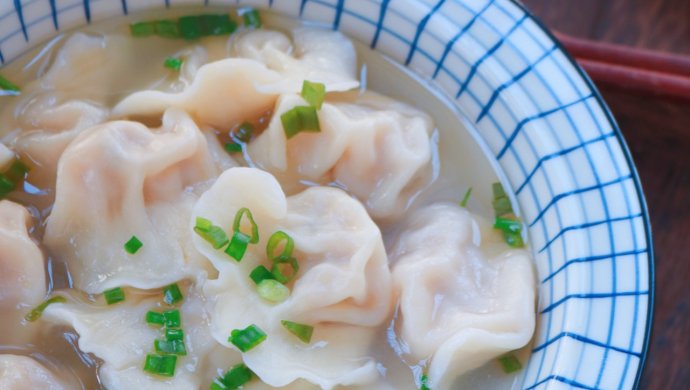 酸菜猪肉饺子