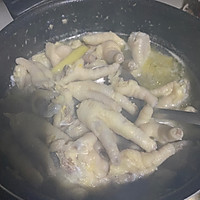 柠檬鸡脚的做法图解2