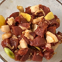 #肉食者联盟#香辣牙签肉的做法图解9