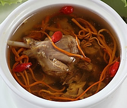 【营养餐】西洋参煲水鸭汤+蒸饺的做法