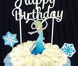 冰雪奇缘生日蛋糕的做法