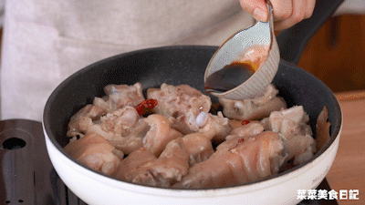 玫瑰腐乳猪蹄｜咸香诱人的做法图解6