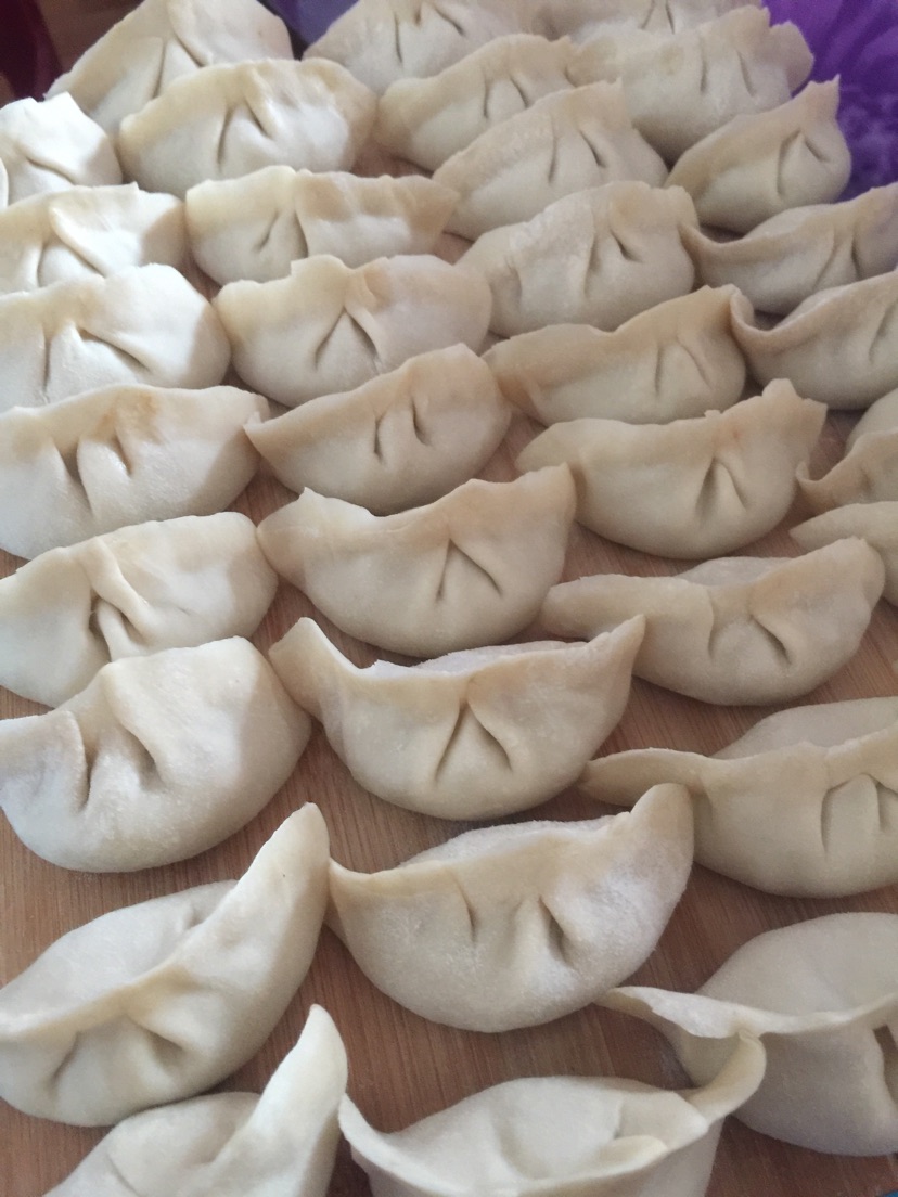 酸菜猪肉饺子的做法图解7