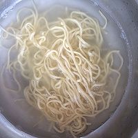 西红柿鸡蛋面＃太太乐鲜鸡汁中式＃的做法图解6