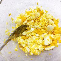 煎鸡胸沙拉卷的做法图解7