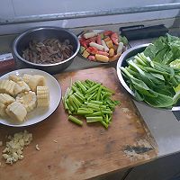 干锅虾——家常版的做法图解1