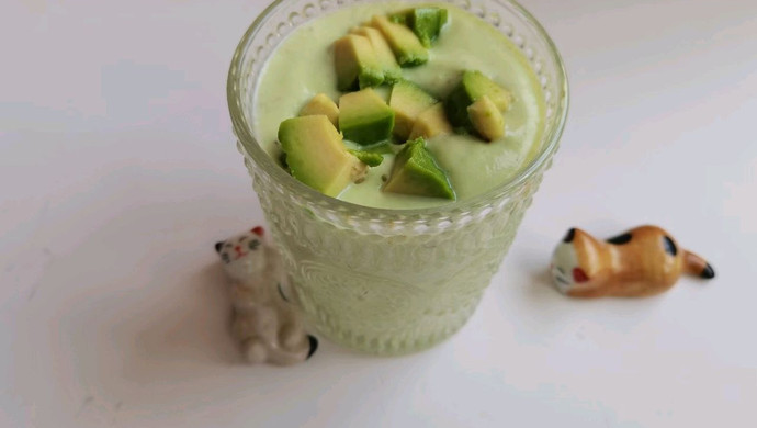 牛油果杏仁奶昔