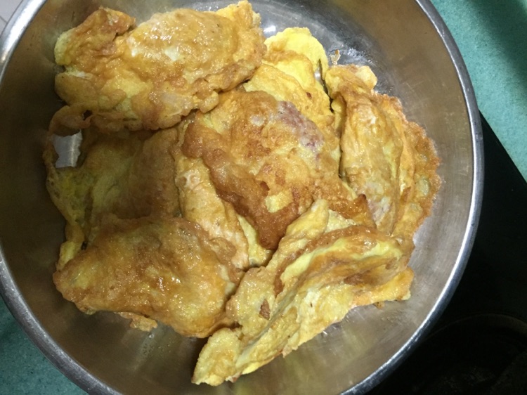 蛋角萝卜汤的做法图解3