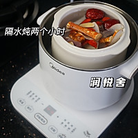 五指毛桃土茯苓祛湿汤 犯困 总是睡不够的要多喝！的做法图解4