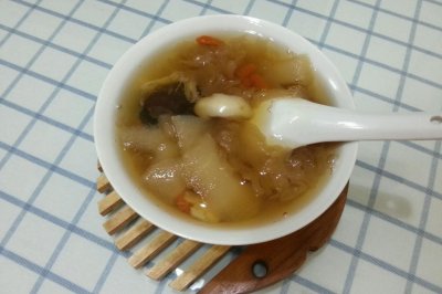 银耳雪梨羹(方便)
