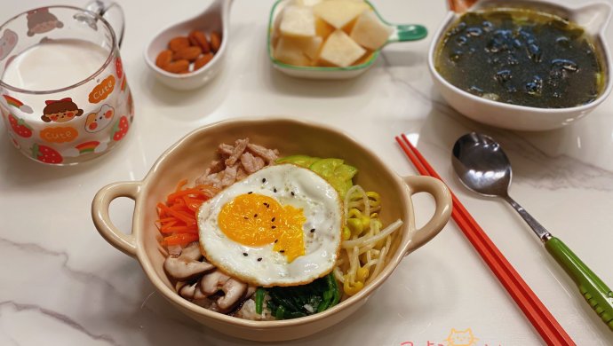 石锅拌饭