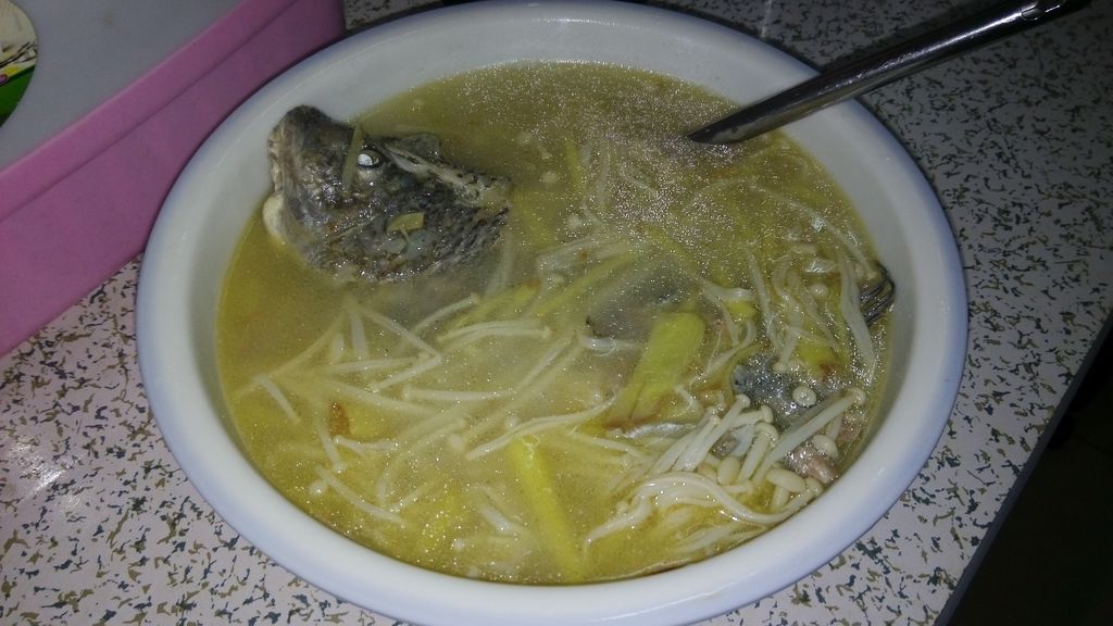 福壽魚金針菇湯怎麼做_福壽魚金針菇湯的做法_豆果美食