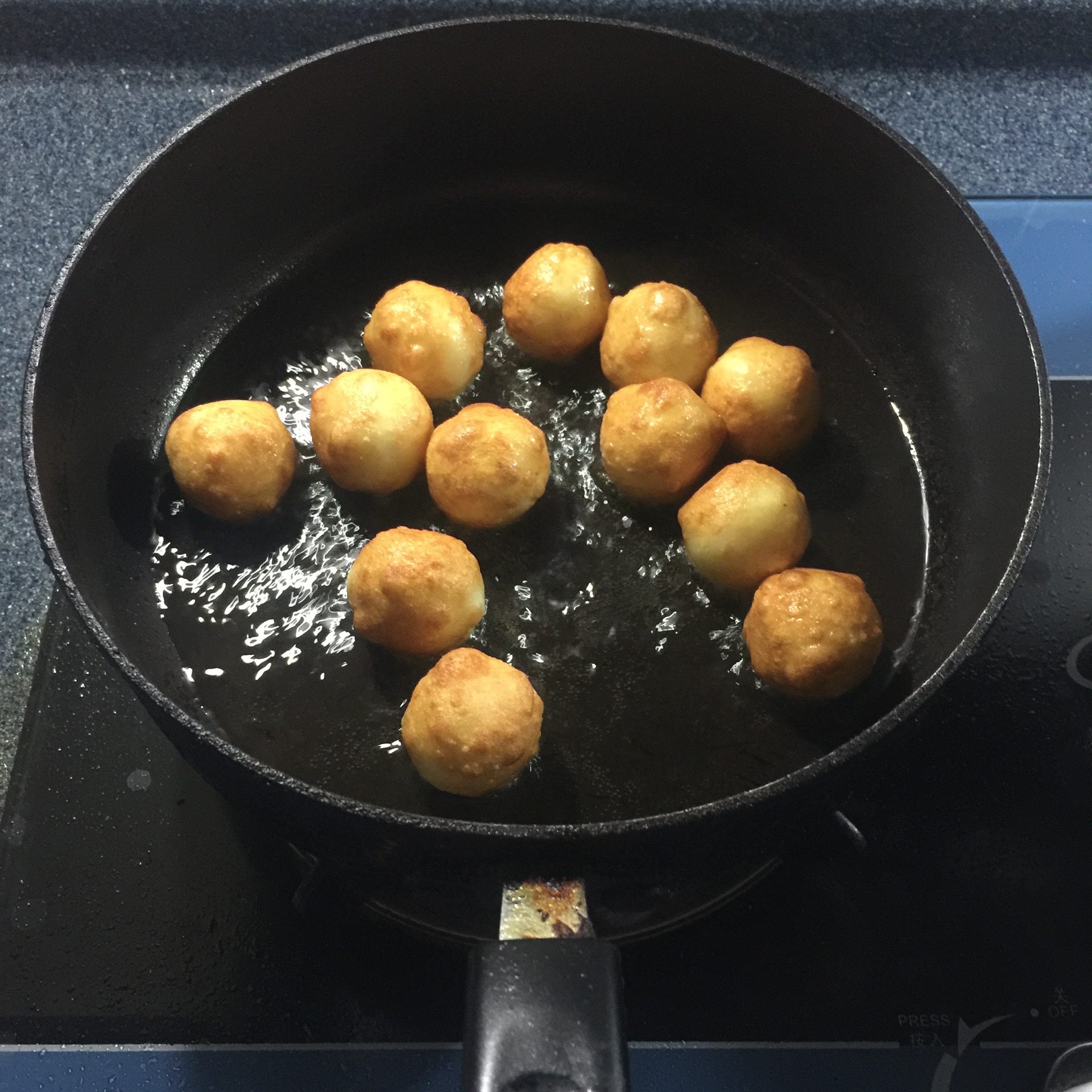 黄金土豆球怎么做_黄金土豆球的做法_豆果美食
