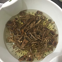 茶树菇烧牛柳的做法图解1