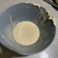 奶香炼乳蝴蝶结面包的做法图解3