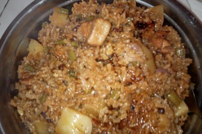 红烧肉焖饭