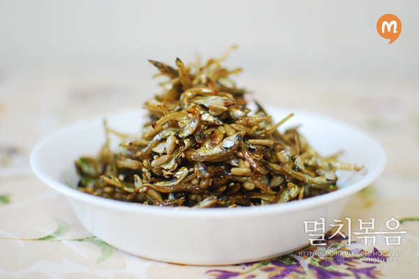 韩式香甜干果炒小鱼