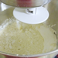 牛奶十字小饼的做法图解1