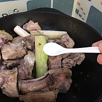 #肉食者联盟#家常红烧排骨的做法图解5