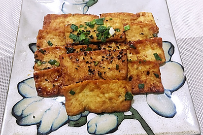 蛋黄煎豆腐
