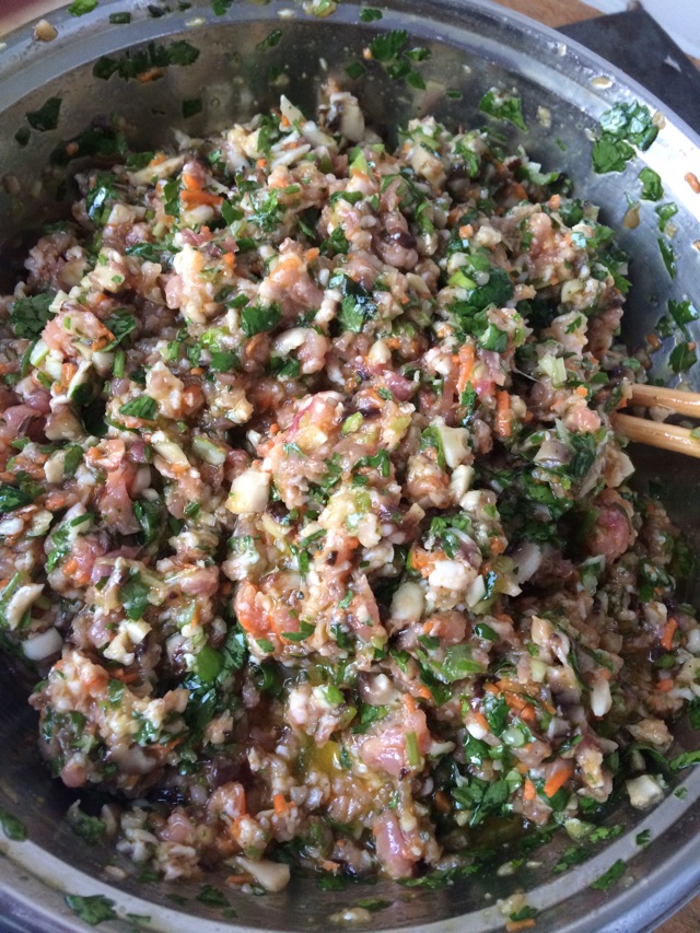 香菇肉水饺的做法图解4