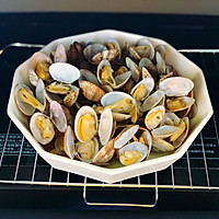 香辣花蛤拌金针菇的做法图解3