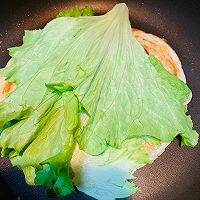 快手营养鸡蛋灌饼的做法图解6