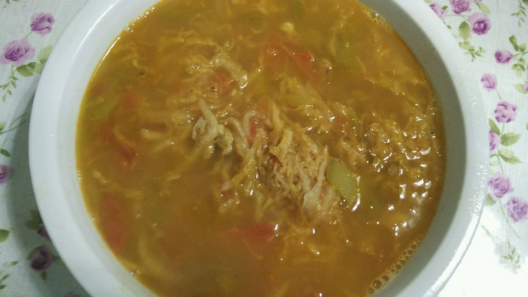 酸菜汤的做法