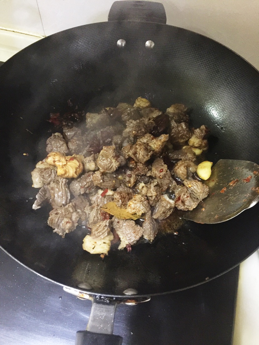 土豆牛肉的做法图解7