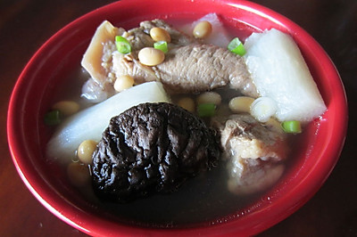 山药黄豆肉骨汤