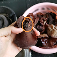 减肥利器❗黑木耳炒山药胡萝卜的做法图解3