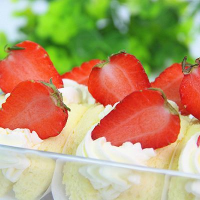 风靡韩国的草莓蛋糕卷