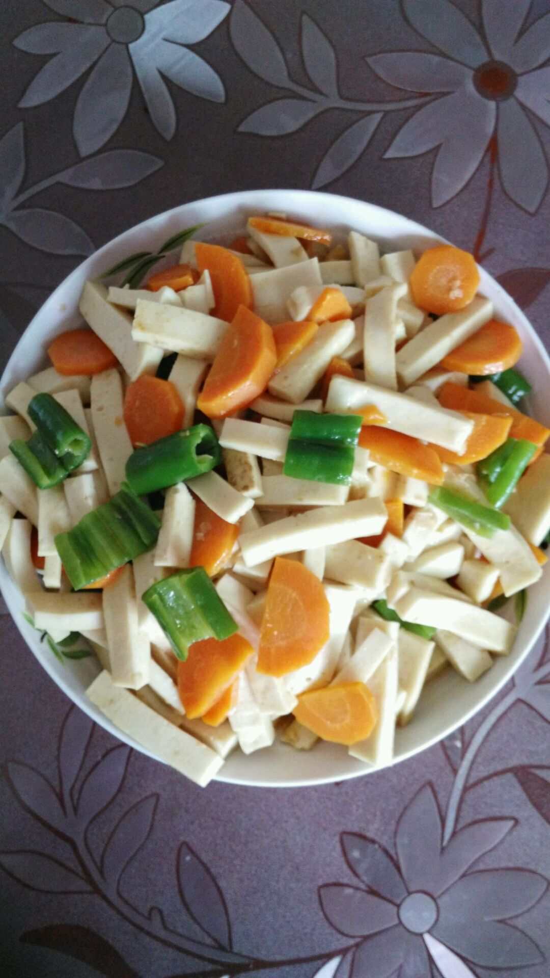 萝卜豆腐汤怎么做_萝卜豆腐汤的做法_糖小田yuan_豆果美食