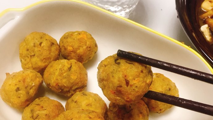 减肥餐-不用油的鸡肉香菇丸子