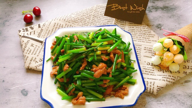 韭苔炒肉的做法