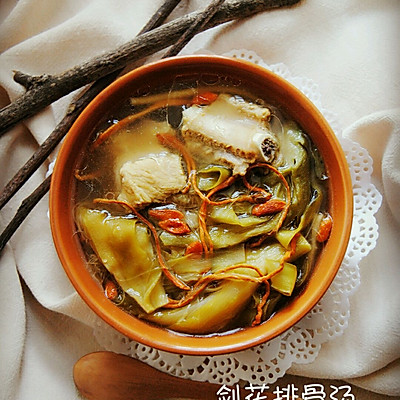 【秋季滋补】剑花排骨汤